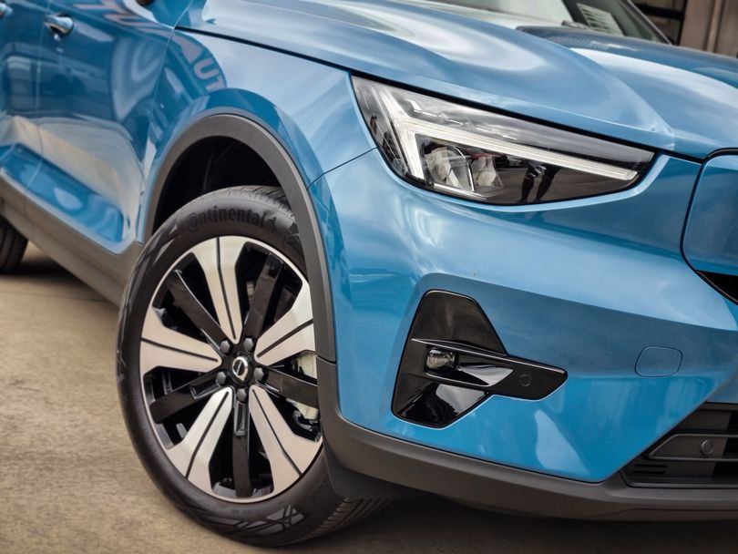 Volvo XC40 Recharge Plus (Elétrico) 