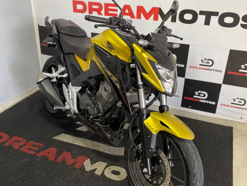 HONDA CB 300F Twister Flex