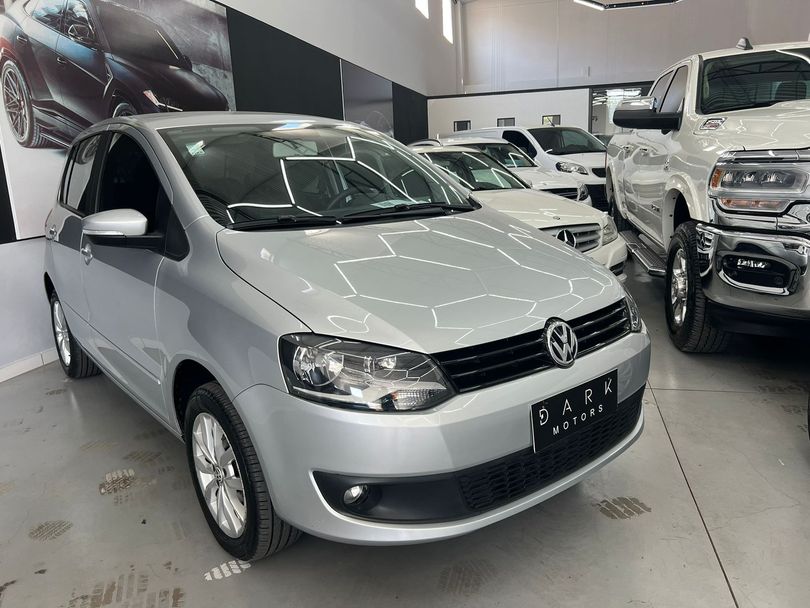 VolksWagen Fox 1.6 Mi Total Flex 8V 5p