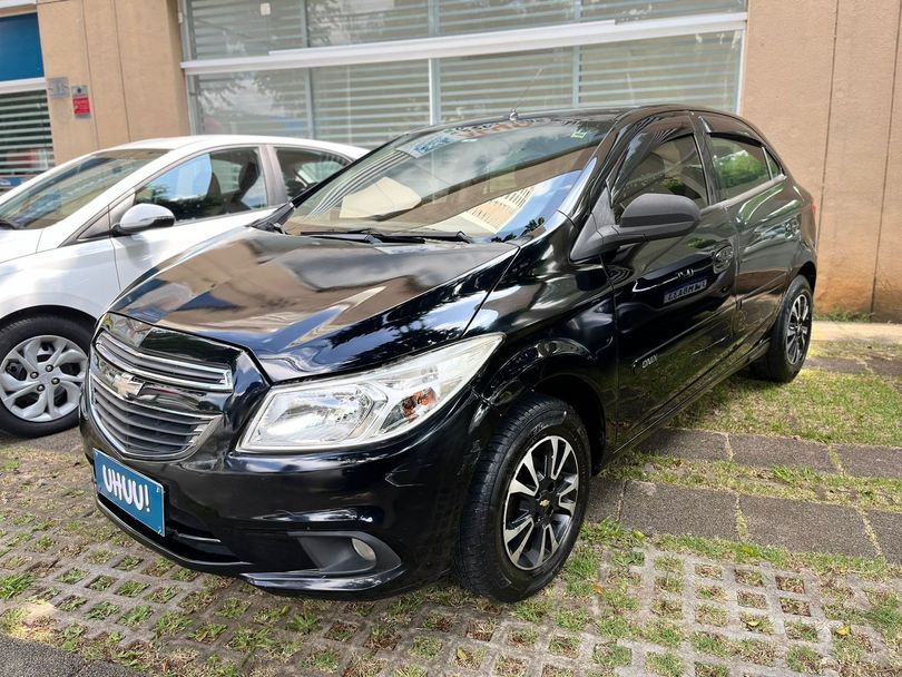 Chevrolet ONIX HATCH LT 1.0 8V FlexPower 5p Mec.