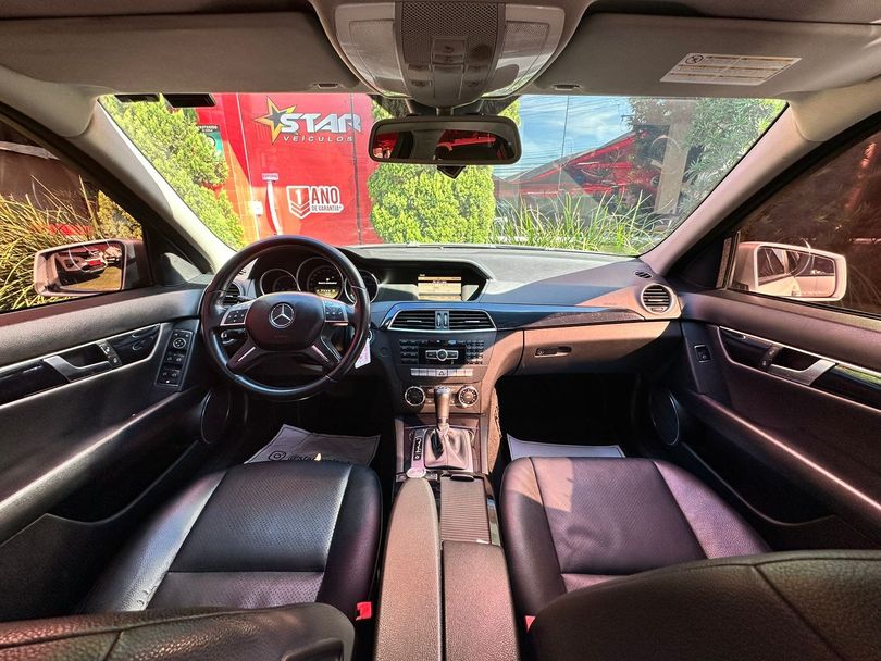 Mercedes C-180 CGI Classic 1.8 16V 156cv Aut.