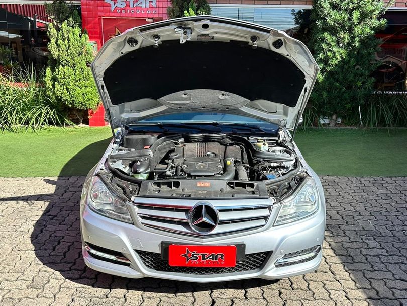 Mercedes C-180 CGI Classic 1.8 16V 156cv Aut.