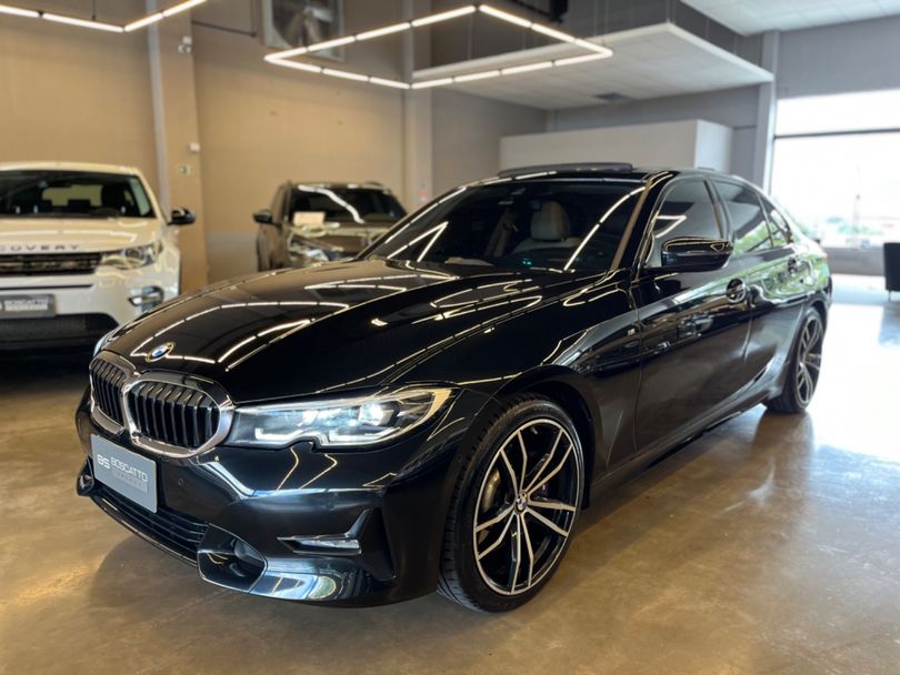 BMW 330i Sport 2.0 TB 16V 4p