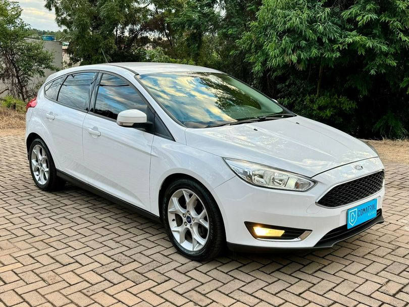 Ford Focus 2.0 16V/SE/SE Plus Flex 5p Aut.