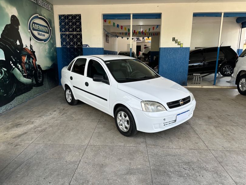 Chevrolet Corsa Hat. Maxx 1.8 MPFI 8V FlexPower 5p