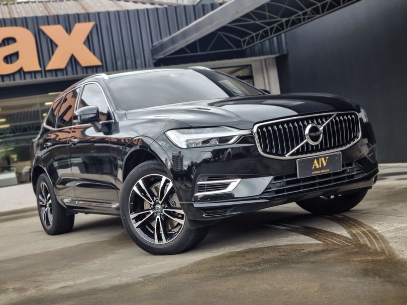 Volvo XC 60 T-8 HÍBRIDO MOMENTUM 2.0 5p