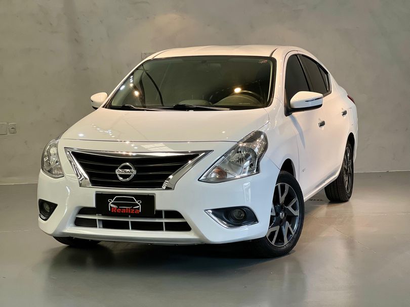 Nissan VERSA UNIQUE 1.6 16V Flex 4p Mec.