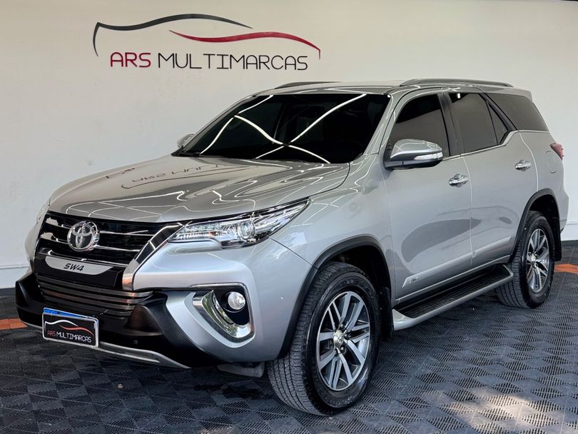 Toyota SW4 2.8 TDI SRX 5L 4x4