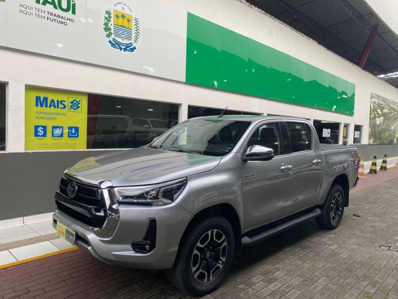 Toyota Hilux CD SRX 4x4 2.8 TDI 16V Diesel Aut.