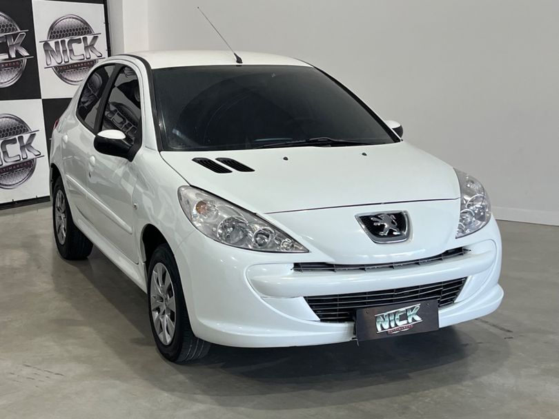 Peugeot 207 XR 1.4 Flex 8V 5p