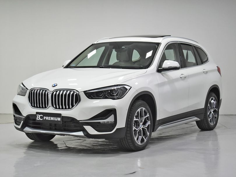 BMW X1 SDRIVE 20i X-Line 2.0 TB Active Flex