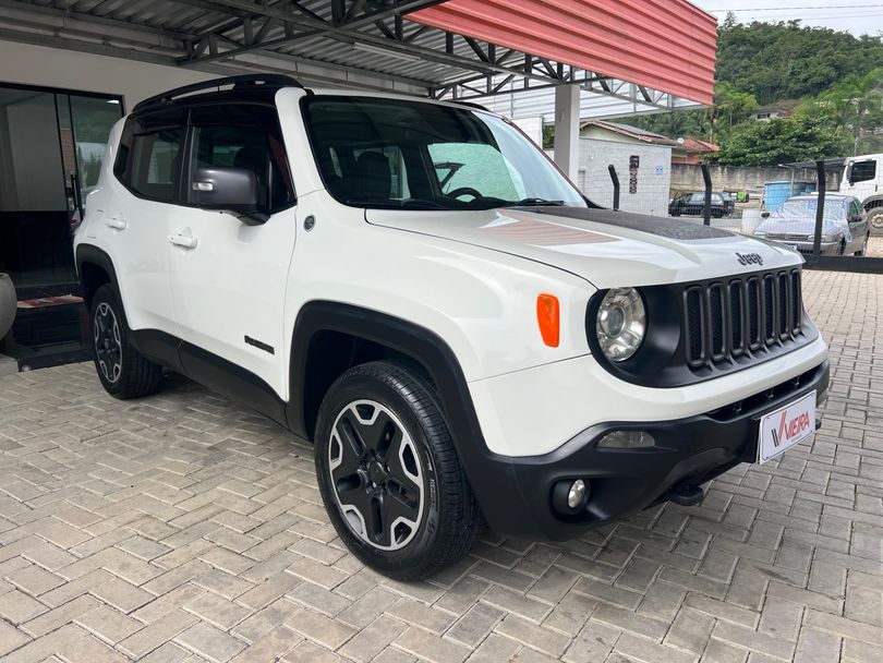 Jeep Renegade Trailhawk 2.0 4x4 TB Diesel Aut