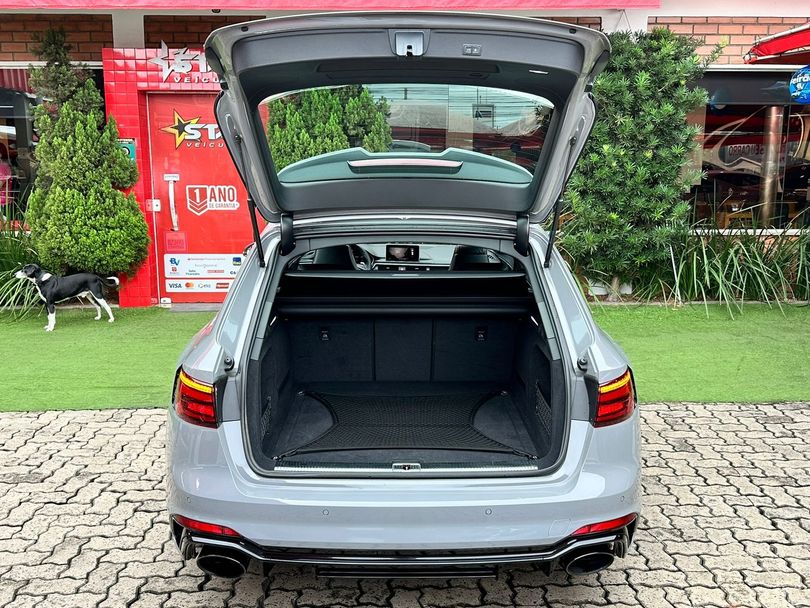 Audi RS4 2.9 Avant V6 TFSI Quattro Tiptronic