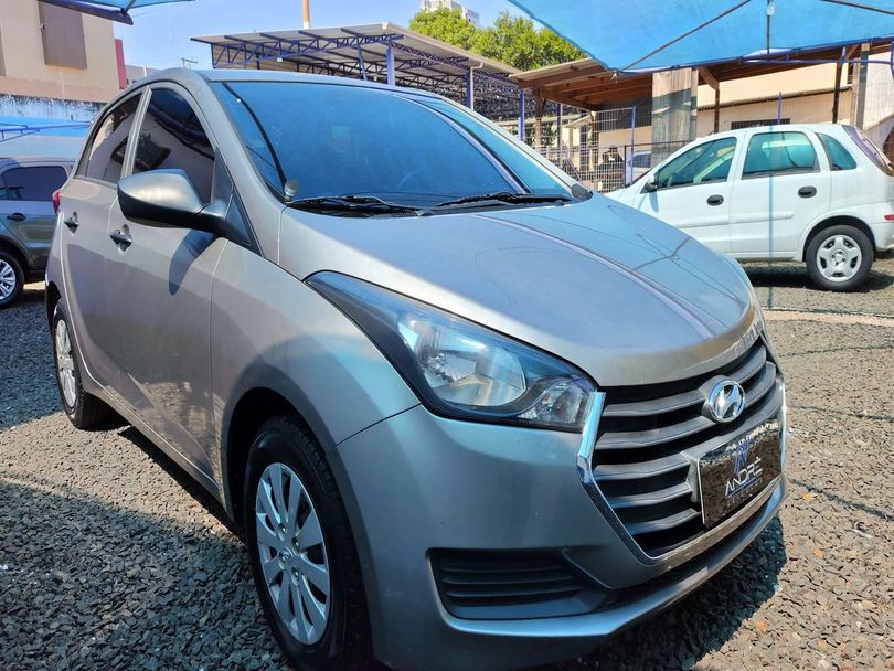 HYUNDAI 1.0 COMFORT 12V FLEX 4P MANUAL