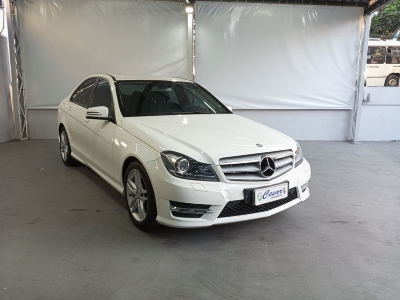 Mercedes C-180 CGI Sport 1.6 TB 16V 156cv Aut.