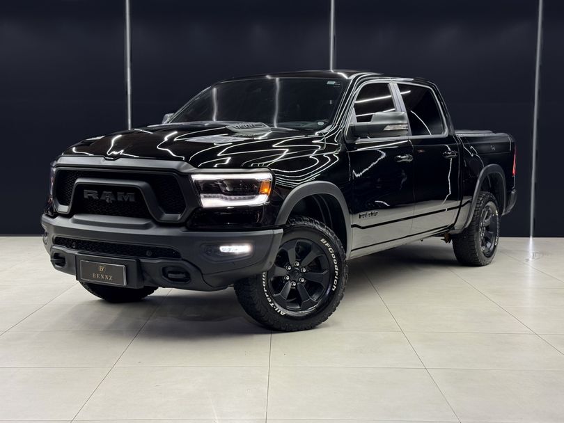 RAM 1500 REBEL 5.7 HEMI CD V8 4x4 Aut.