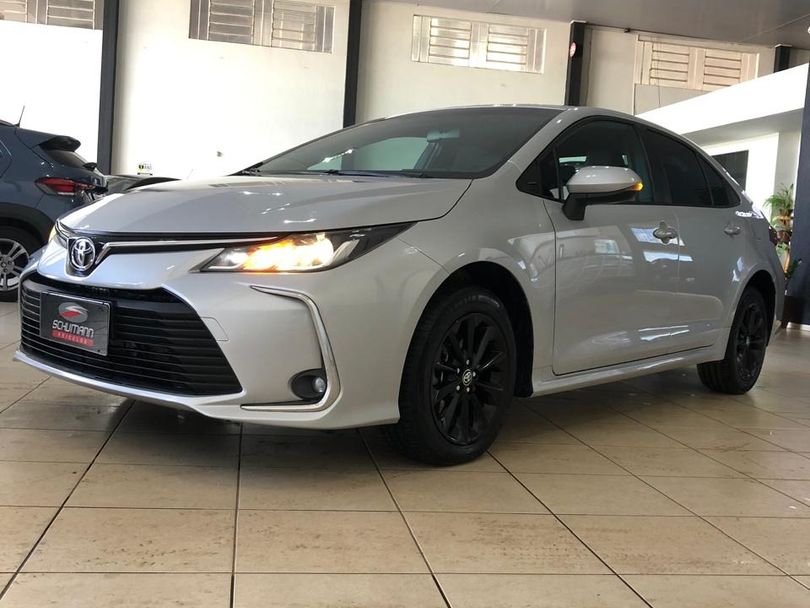 Toyota Corolla GLi 2.0 16V Flex Aut.