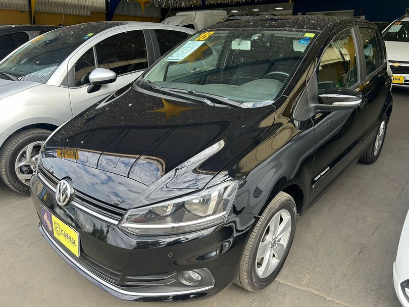 VolksWagen Fox Comfortline 1.6 Flex 8V 5p