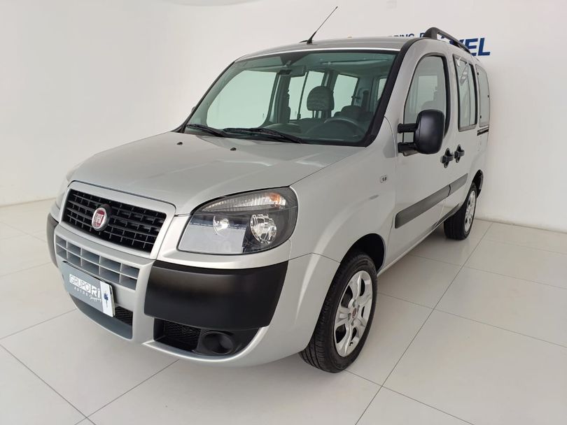 Fiat Doblo ESSENCE 1.8 Flex 16V 5p