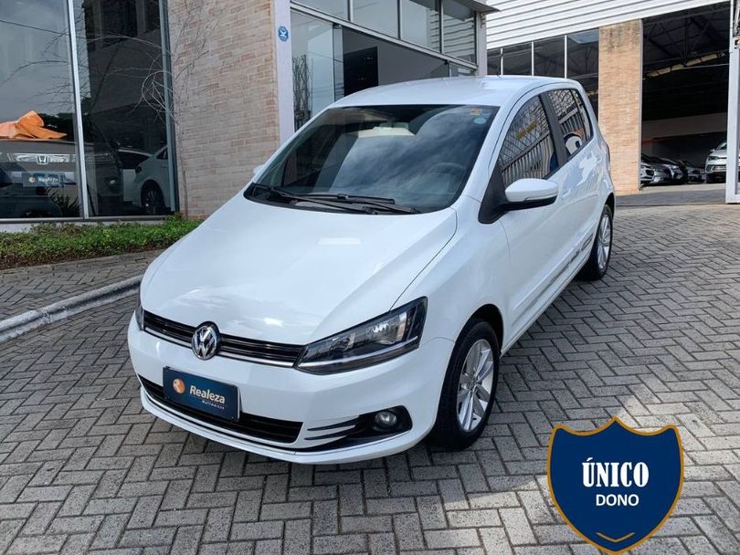 VolksWagen Fox Connect 1.6 Flex 8V 5p