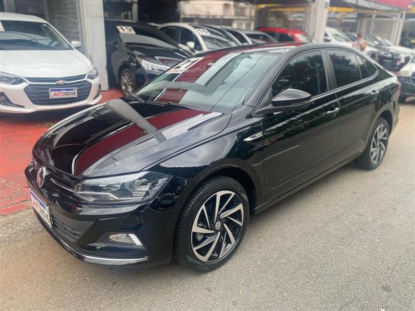 Volkswagen Virtus 1.0 200 TSI Highline (Aut)