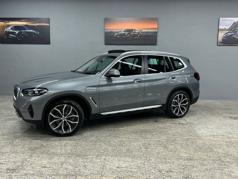 BMW X3 XDRIVE 30e X-Line Turbo Aut. (Híb.)