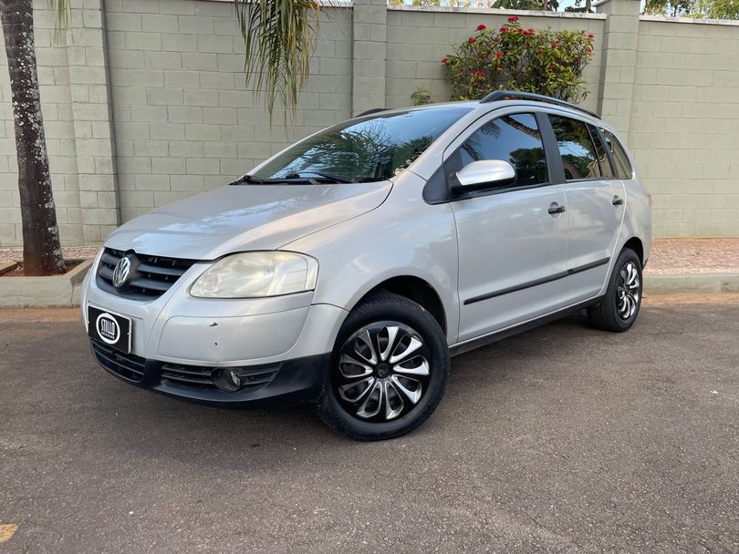 VolksWagen SPACEFOX 1.6/ 1.6 Trend Total Flex 8V 5p