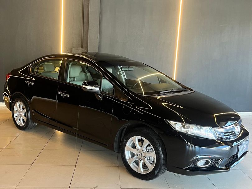Honda Civic Sedan EXS 1.8/1.8 Flex 16V Aut. 4p