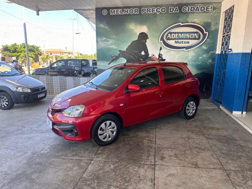 Toyota ETIOS X Sedan 1.5 Flex 16V 4p Mec.