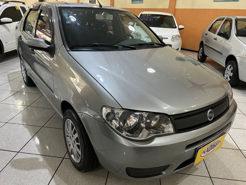 Fiat Siena Celebration 1.0 Fire Flex 8V 4p