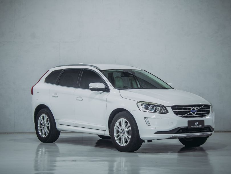 Volvo XC 60 2.0 T5  5p