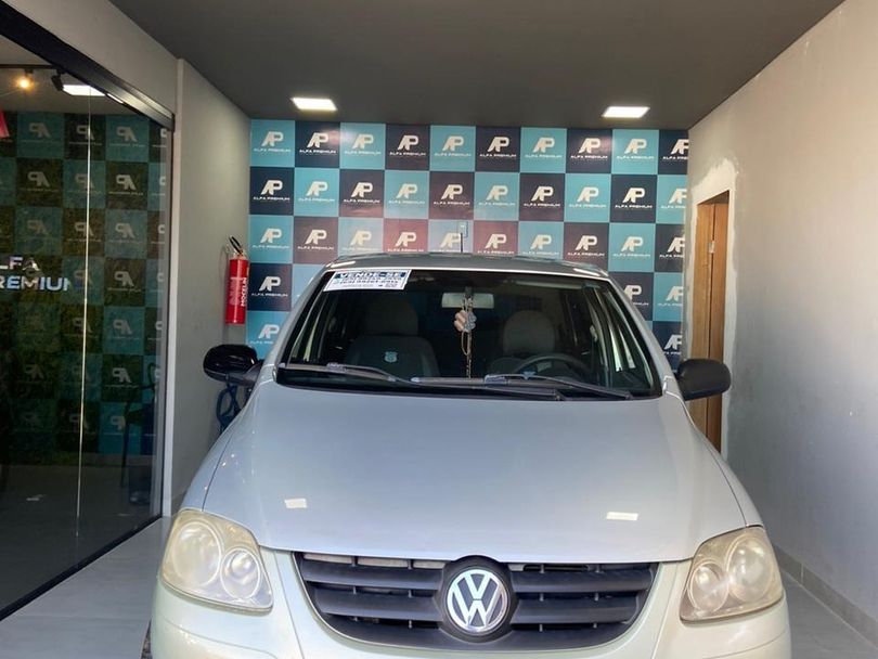 VolksWagen Fox Route 1.6 Mi Total Flex 8V 3p