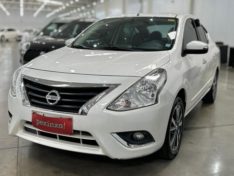 Nissan VERSA UNIQUE 1.6 16V FlexStart 4p Aut.