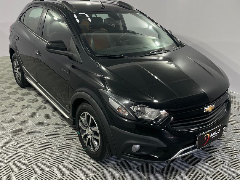 Chevrolet ONIX HATCH ACTIV 1.4 8V Flex 5p Mec.
