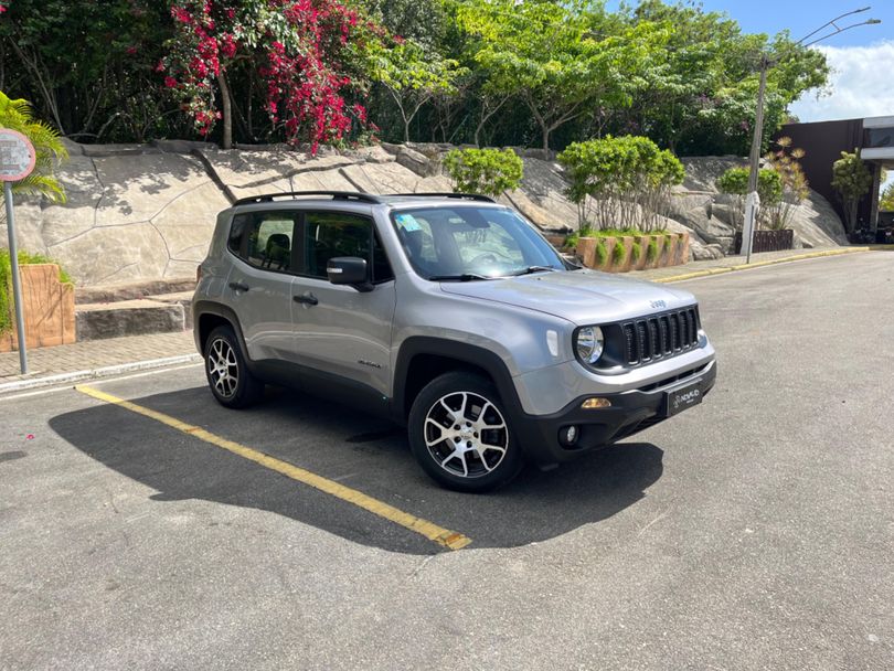 Jeep Renegade Sport 1.8 4x2 Flex 16V Aut.