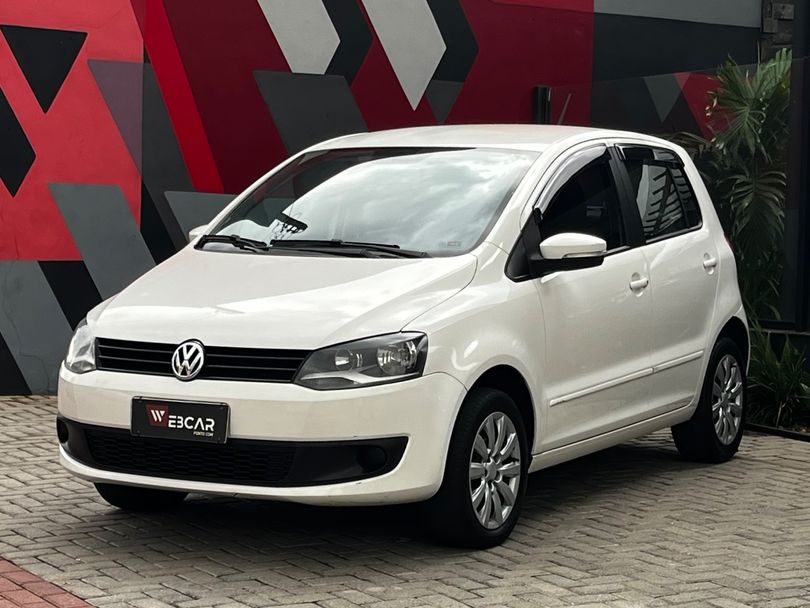VolksWagen Fox 1.6 Mi Total Flex 8V 5p