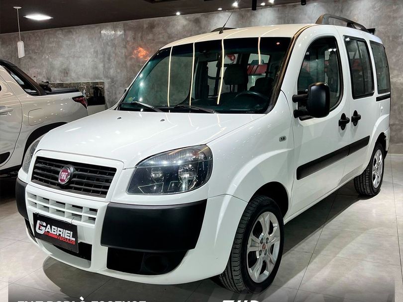 Fiat Doblo ESSENCE 1.8 Flex 16V 5p