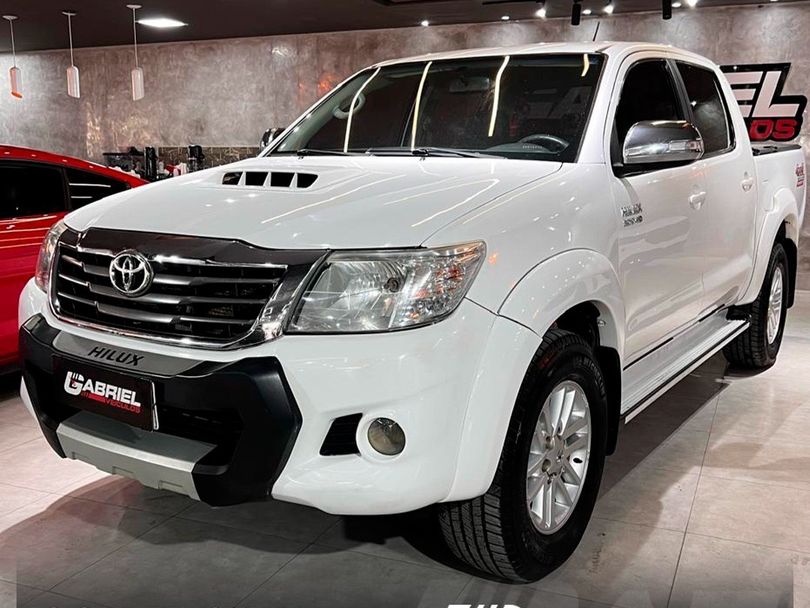 Toyota Hilux CD SRV D4-D 4x4 3.0 TDI Diesel Aut