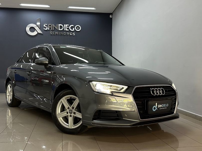 Audi A3 Sedan Prestige 1.4 TFSI Flex Tip.