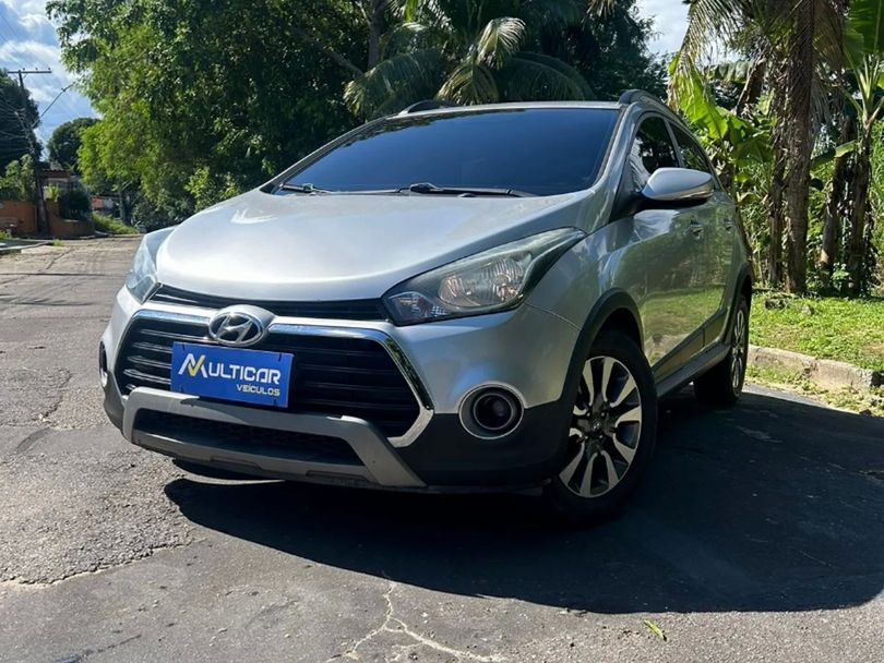 HYUNDAI 1.6 16V STYLE FLEX 4P MANUAL