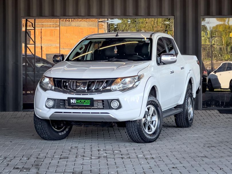 Mitsubishi L200 Triton Sport HPE 2.4 CD Diesel Aut.