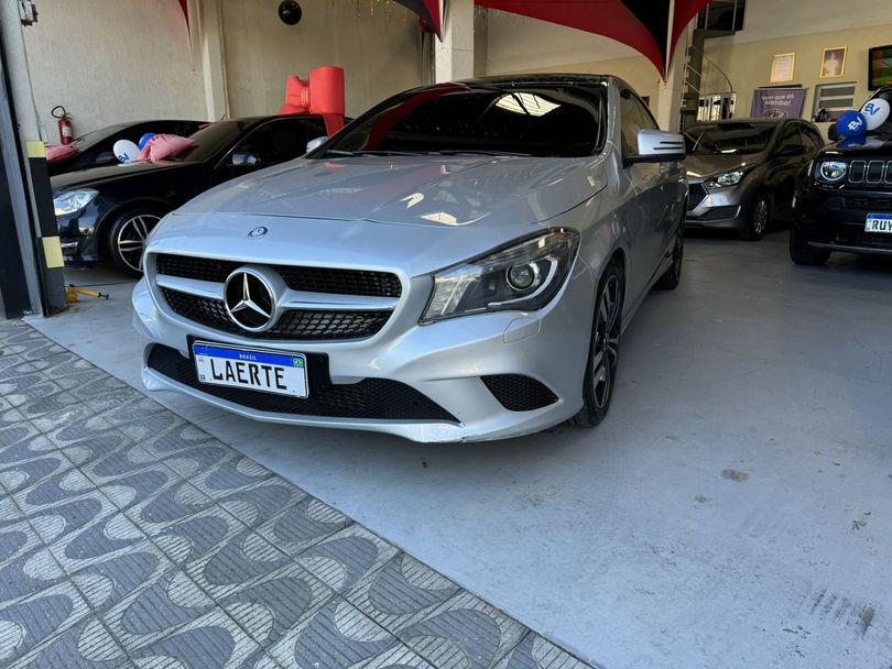 Mercedes CLA-200 First Edition 1.6 TB 16V  Aut.