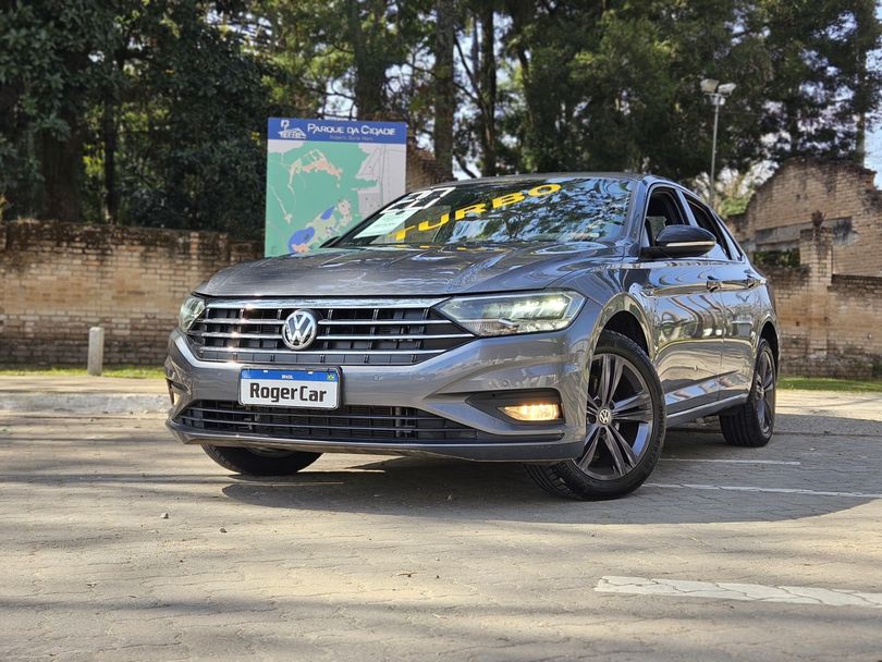 VolksWagen JETTA R-Line 250 TSI 1.4 Flex 16V Aut.