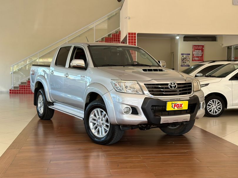 Toyota Hilux CD SRV D4-D 4x4 3.0 TDI Diesel Aut
