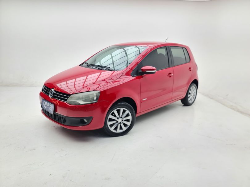 VolksWagen Fox 1.6 Mi Total Flex 8V 5p