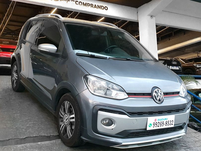 VolksWagen up! cross 1.0 TSI Total Flex 12V 5p
