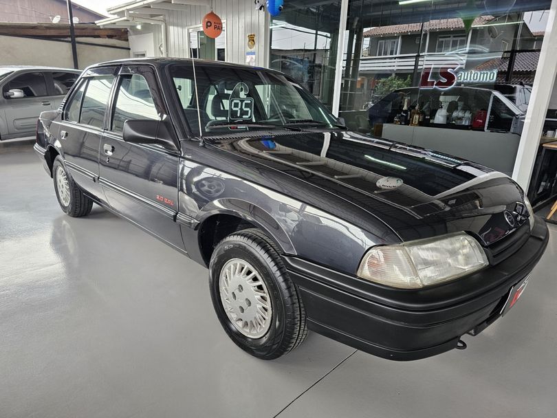 Chevrolet Monza GL 2.0 EFI/SL/L/650/Club/Barc.2e4p