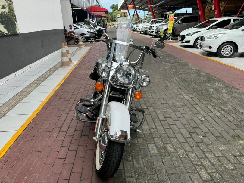 Harley HERITAGE SOFTAIL CLASSIC FLSTC