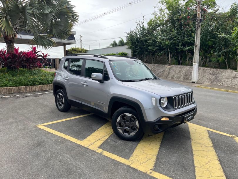 Jeep Renegade STD 1.8 4x2 Flex 16v Aut.