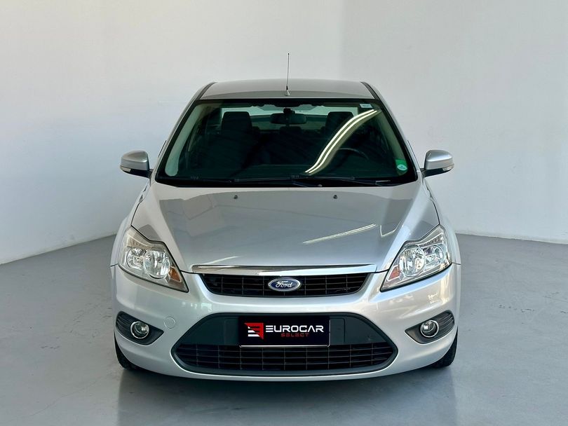 Ford Focus Sedan 1.6/1.6 Flex 8V/16V 4p Mec.